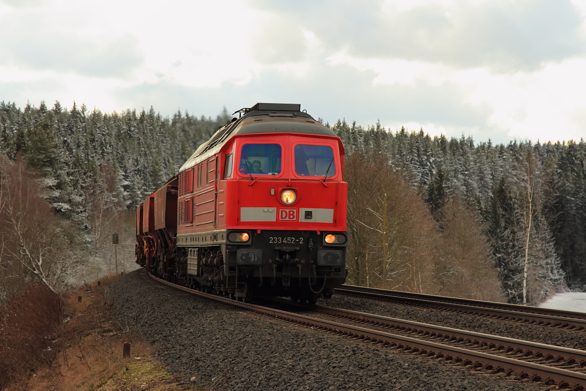 233 452-2 DBSR bei Marktleuthen am 25.02.2016.
