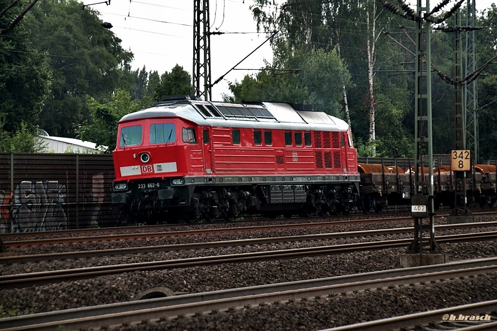 233 662-6 donnerte mit einen güterzug durch hh-harburg,datum 23.08.14