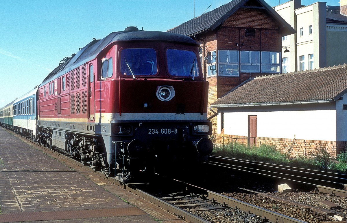   234 608  Brandenburg  06.10.94