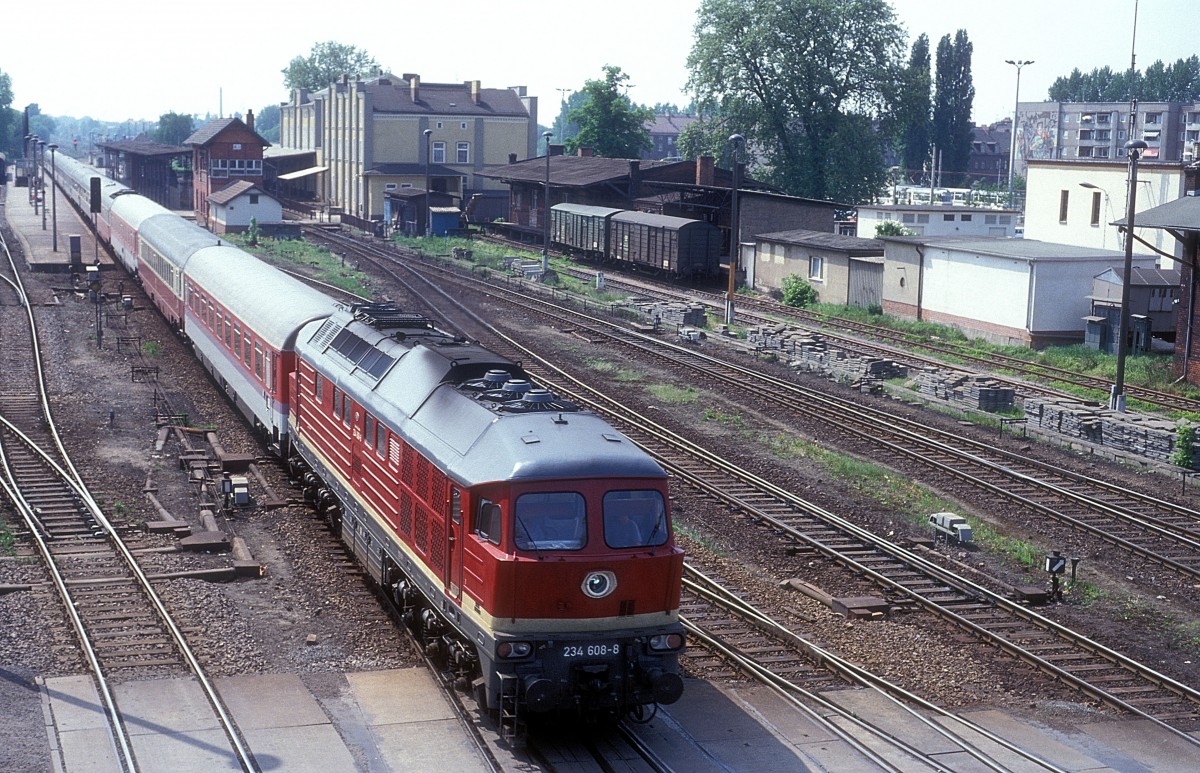  234 608  Brandenburg  22.05.92
