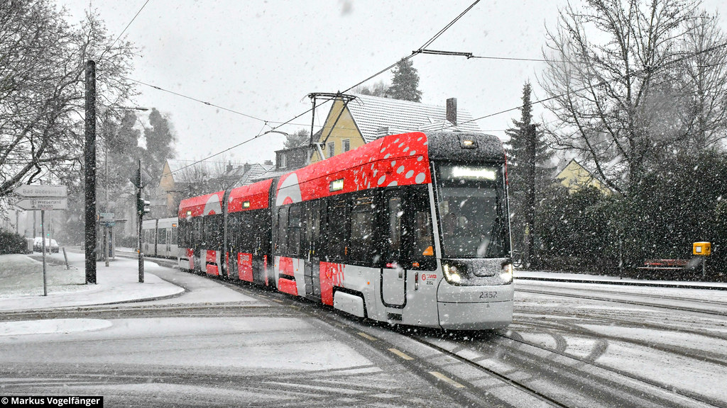 2352 in Bonn Dottendorf auf der Hausdorffstraße am 09.01.2025.