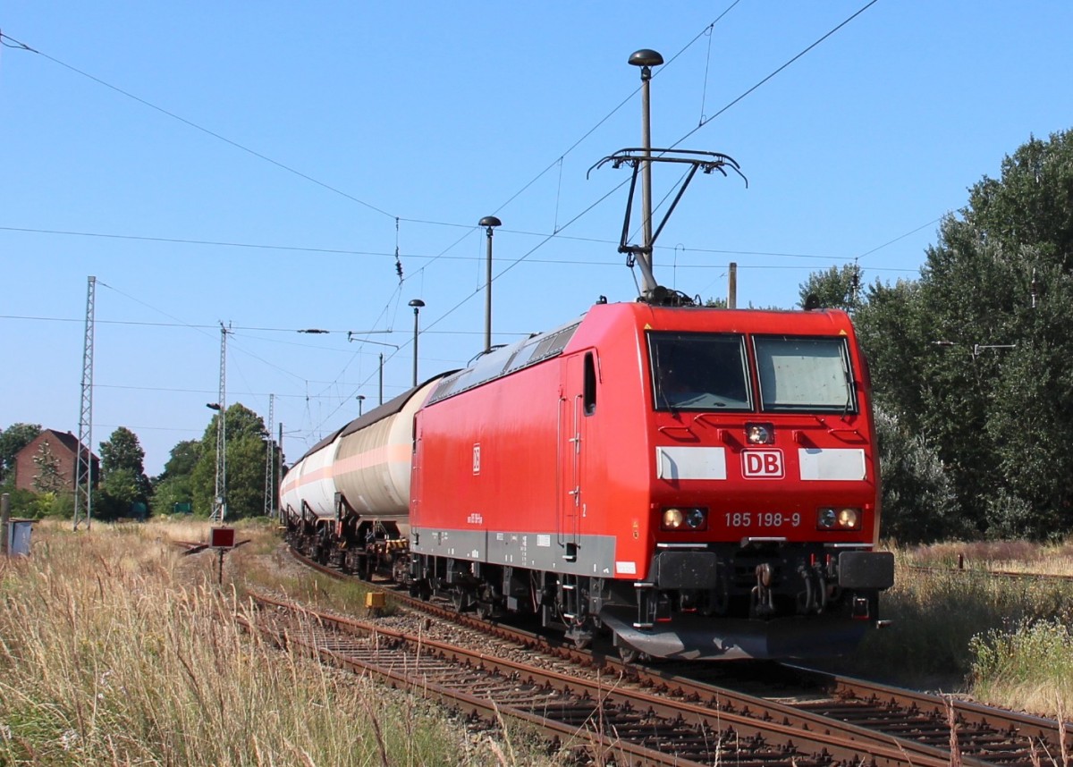 23.7.2014 Passow. 185 198 mit Kesselzug kurz vor seinem Ziel, Stendell.