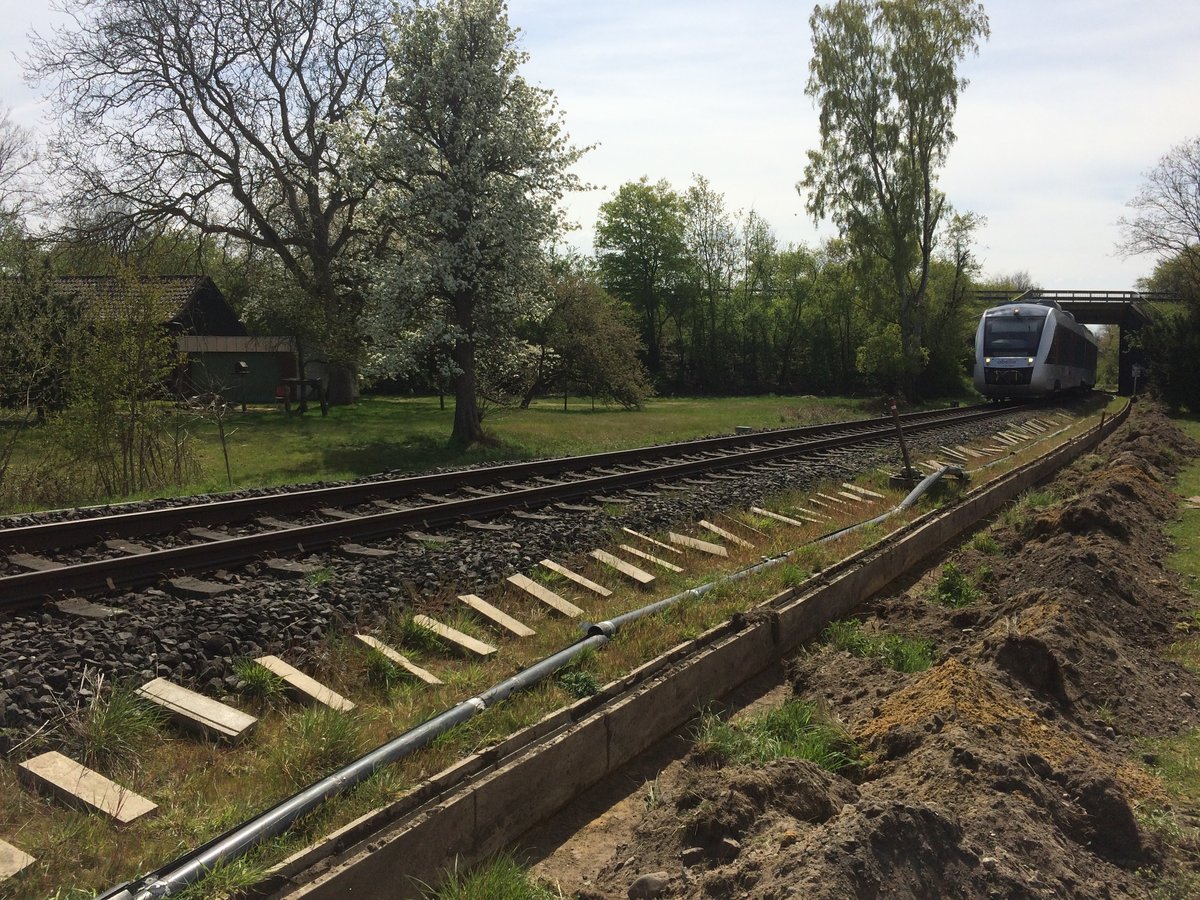 24-04-21, Deutschland, NRW, Kreis Borken, Der Bocholter am Stadtrand von Bocholt, rechts sieht man die Vorarbeiten zur Elektrifizierung von der Strecke Wesel - Bocholt. 

