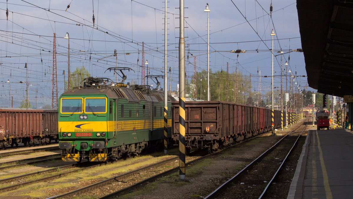 24. April 2019 in Zilina: 131 039-0 + 040-8 kamen gerade im Bahnhof an. 