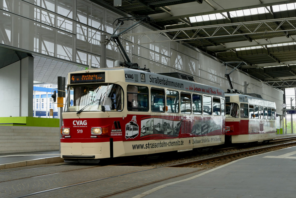 24. August 2019,, Straßenbahn TatraT3D in Doppeltraktion, Hersteller CKD Prag 1969-1987, modernisiert bei DWA Bautzen, im Hauptbahnhof.