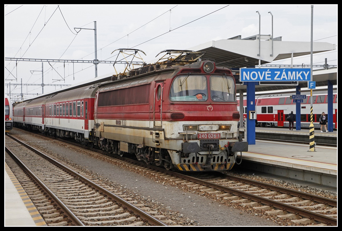 240 028 in Nove Zamky am 25.03.2019