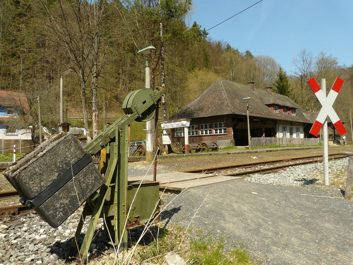 24.04.2010: Im Wiesenttal bei Forchheim: Der Endbahnhof Behrigersmühle der von hier nach Ebermannstadt verkehrenden  Dampfbahn Fränkische Schweiz .