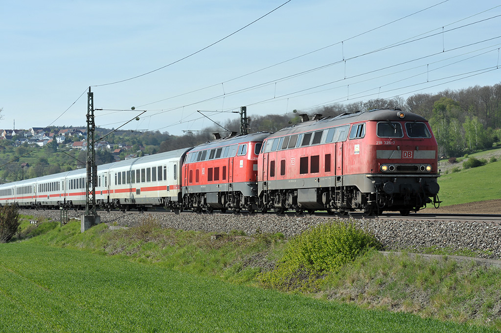 24.04.2017 Streckenabschnitt Uhingen 218 326-7 & 218 434-3