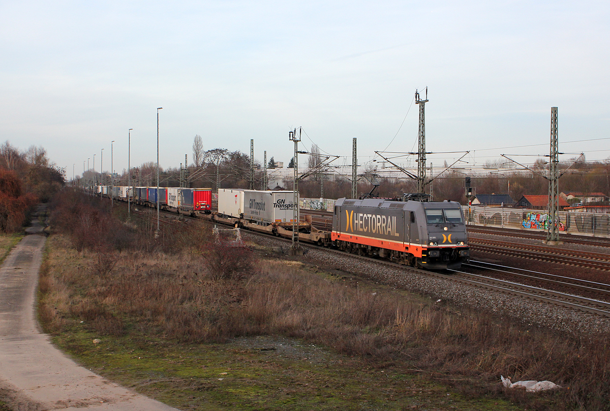 241.005 bei Porz(Rhein) am 18.01.2014