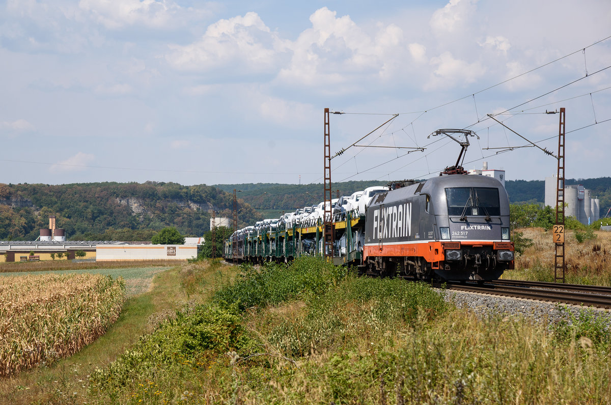242.517 Hector mit Autozug in Richtung Würzburg.(Karlatadt(Main)4.8.2018).