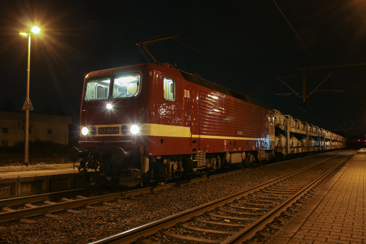 243 650 am 06.03.2018 während einer kurzen Pause in Lindern.