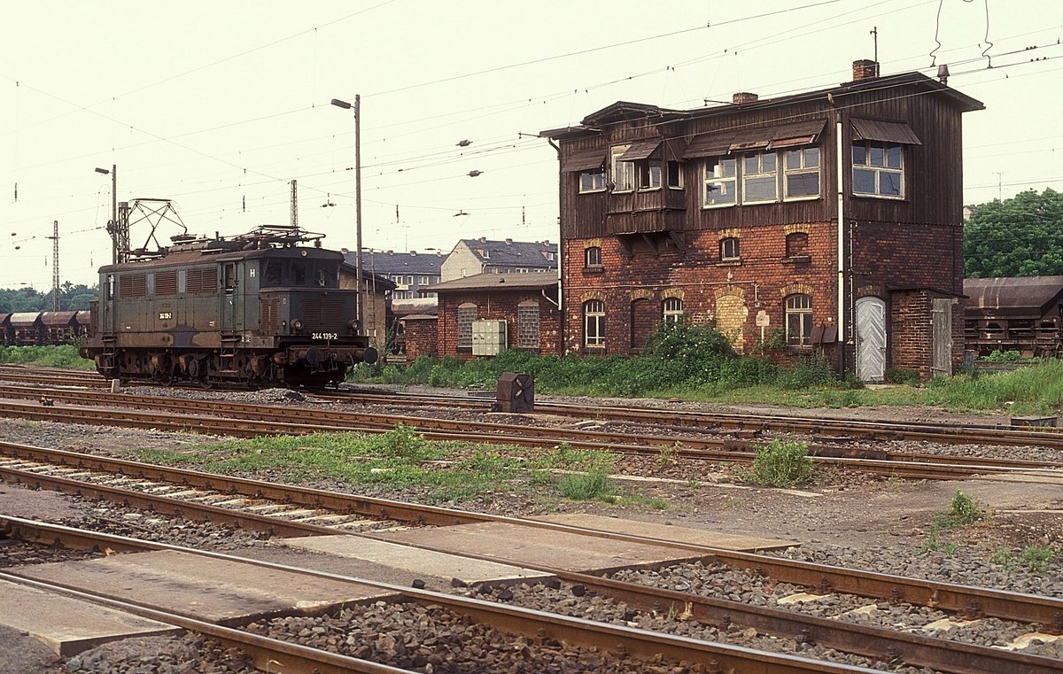 244 139  Gaschwitz  24.05.90