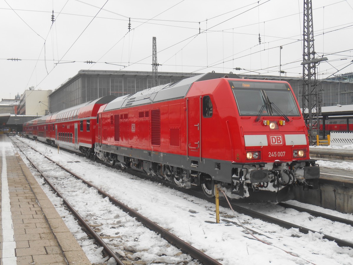 245 007 mit RE nach Füssen in München HBF. 29.1.2015