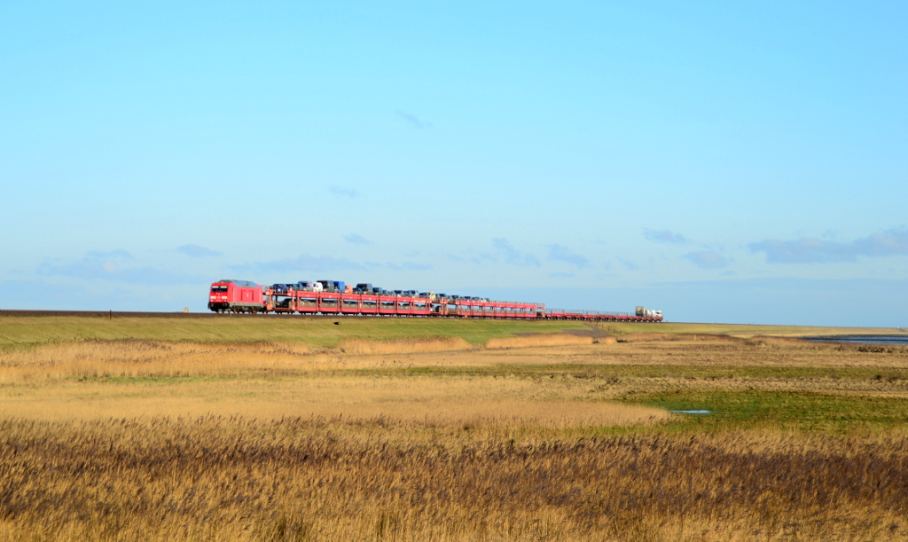 245 022 mit AS 1430 Niebüll - Westerland am 05.01.2017 auf dem Hindenburgdamm 
