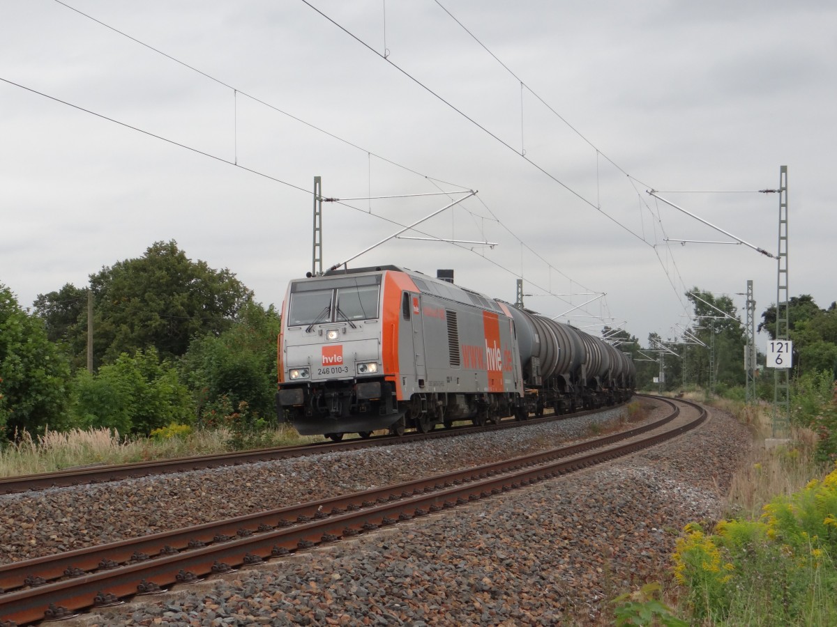 246 010-3 der hvle zog am 02.09.13 einen Kesselzug durch das Vogtland, hier zusehen in Syrau/V.