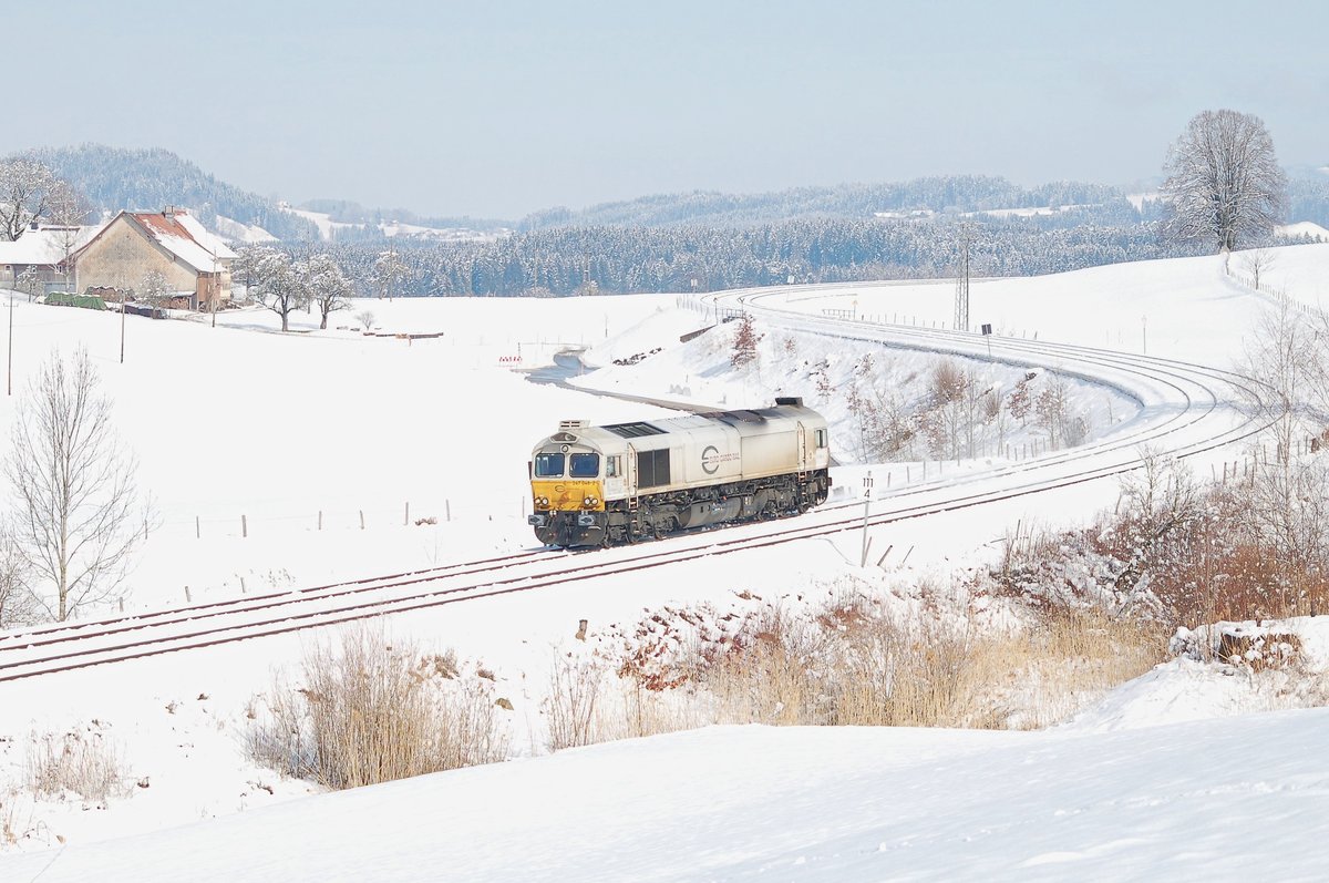 247 048-2 fährt bei Heimhofen Richtung Röthenbach. 26.02.2016