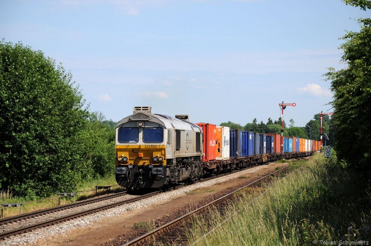 247 060 (92 80 1266 460-5 D-DB) mit Zug 41814 am 15.06.2013 in Weidenbach