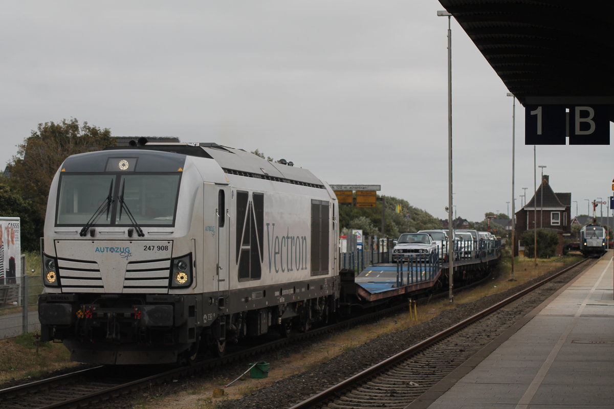 247 908 erreicht am 13.07.2018 mit einem RDC-Autozug den Bahnhof Westerland(Sylt).