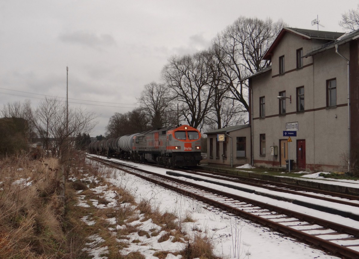 250 010 der hvle zu sehen am 08.01.15 in Pöllwitz.