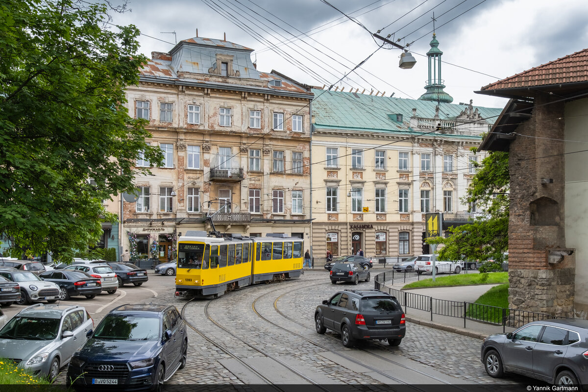 25.05.2025: ЛКП Tatra KT4DM 1203 / Vulytsya Volodymyra Vynnychenka, Lwiw, Ukraine