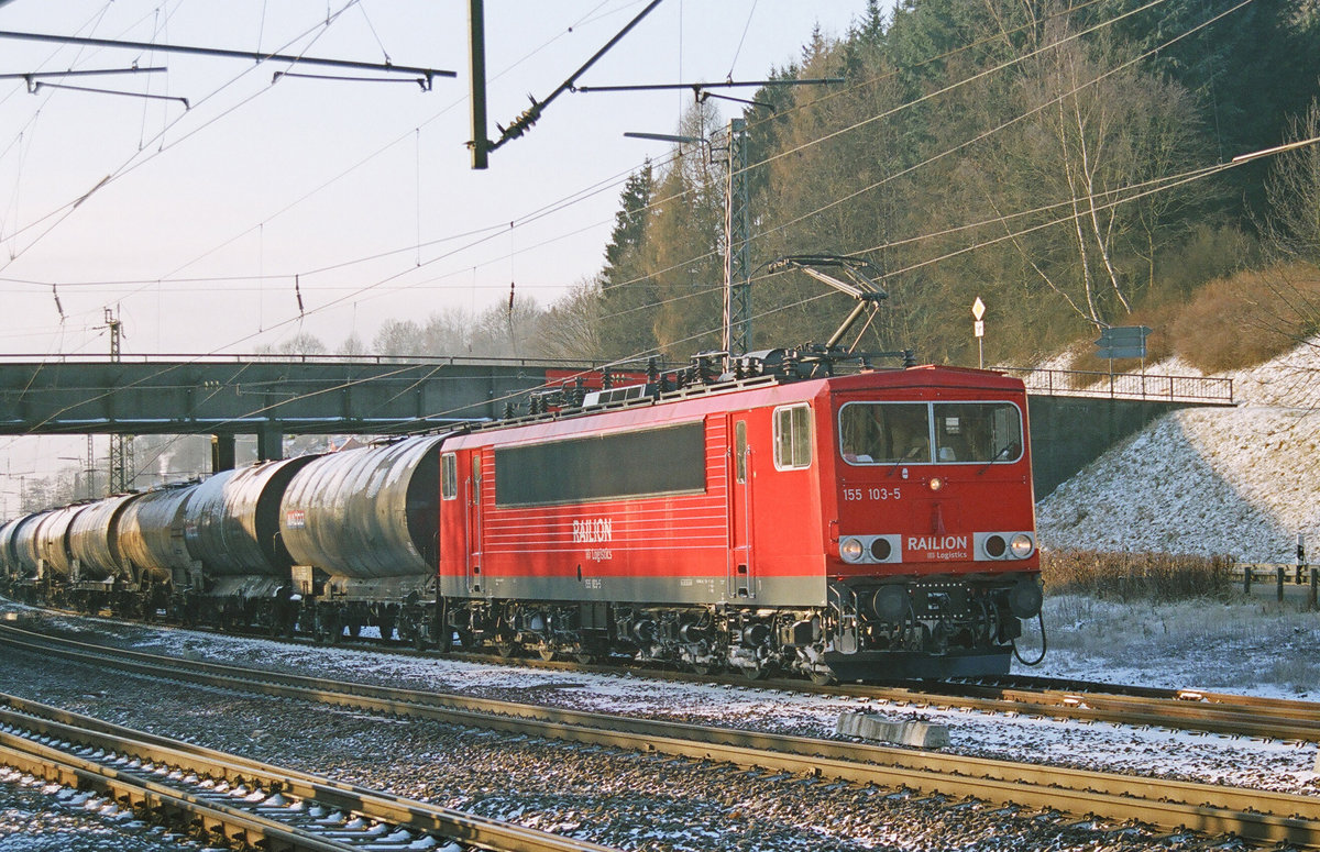 26. Januar 2007	Bahnhof Kronach, Lok 155 103 wartet mit ihrem Güterzug auf Ausfahrt in Richtung Saalfeld
