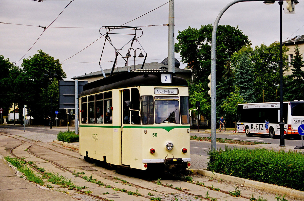 26. Juli 2003, Straßenbahn Naumburg Haltestelle Salztor, Sonderfahrt mit Triebwagen 50