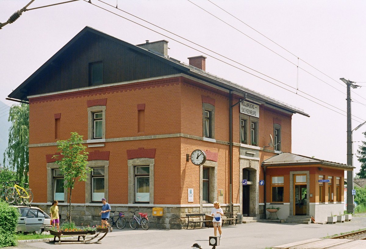 26.05.1995 	ÖBB-Bahnhof Möllbrücke-Sachsenburg in Kärnten.