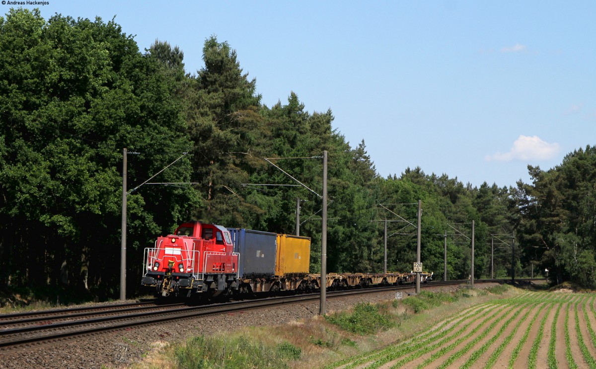 261 001-2 mit einem Containerzug bei Bernte 11.6.15