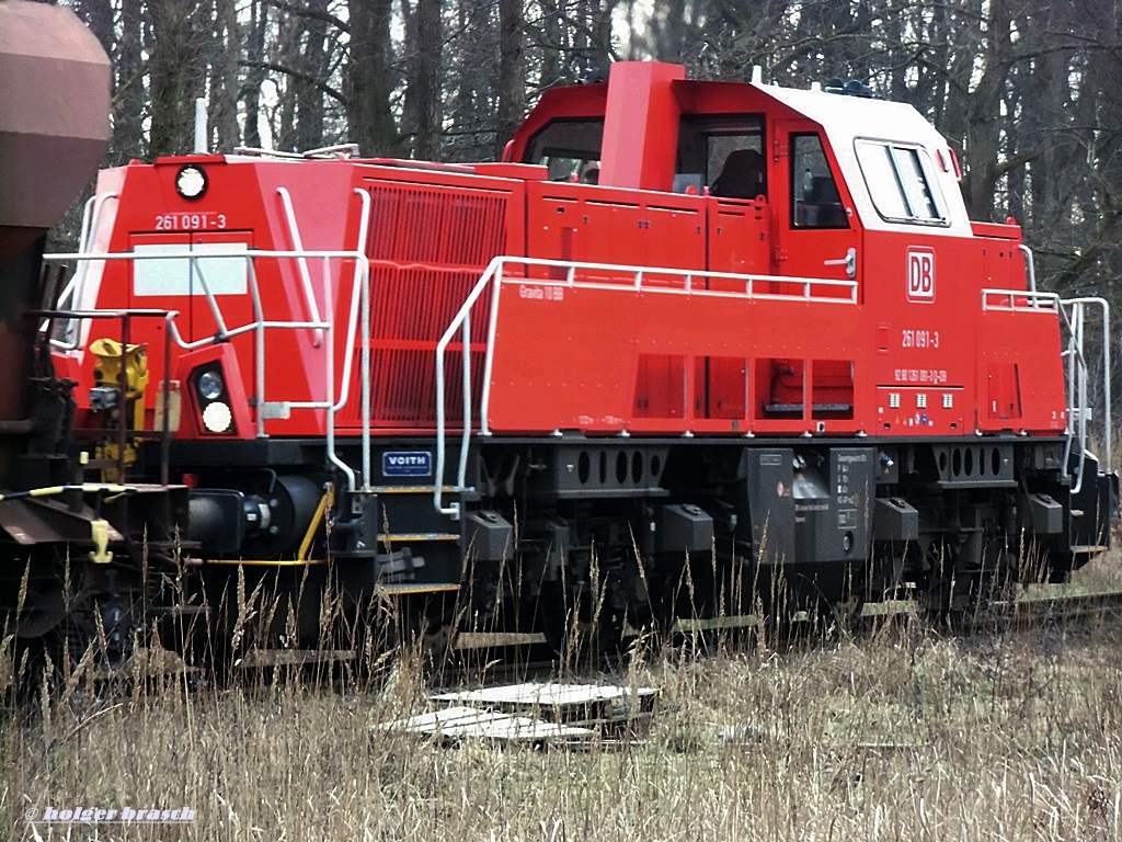 261 091-3 schob einen güterzug vom glinder bhf nach koops am 11.02.14