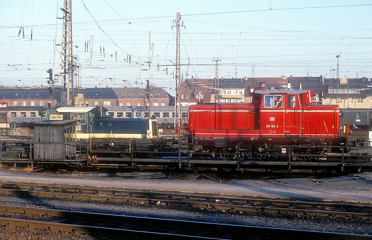 261 162 + 332 017  Münster  xx.05.79