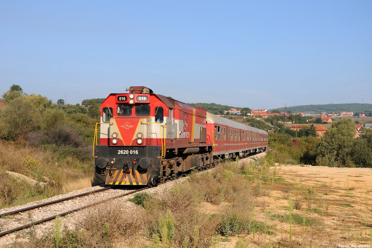 2620 016 (92 00 2620 016-1 KS-TRKOS) mit TL4201 zwischen Dritan und Drenas am 14.09.2018 