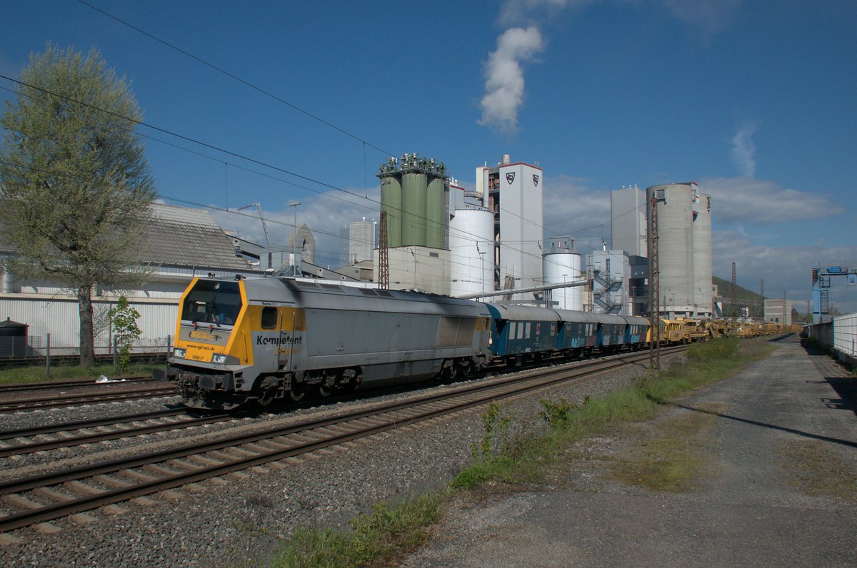 264 010 am 29.04.16 bei Karlstadt am Main