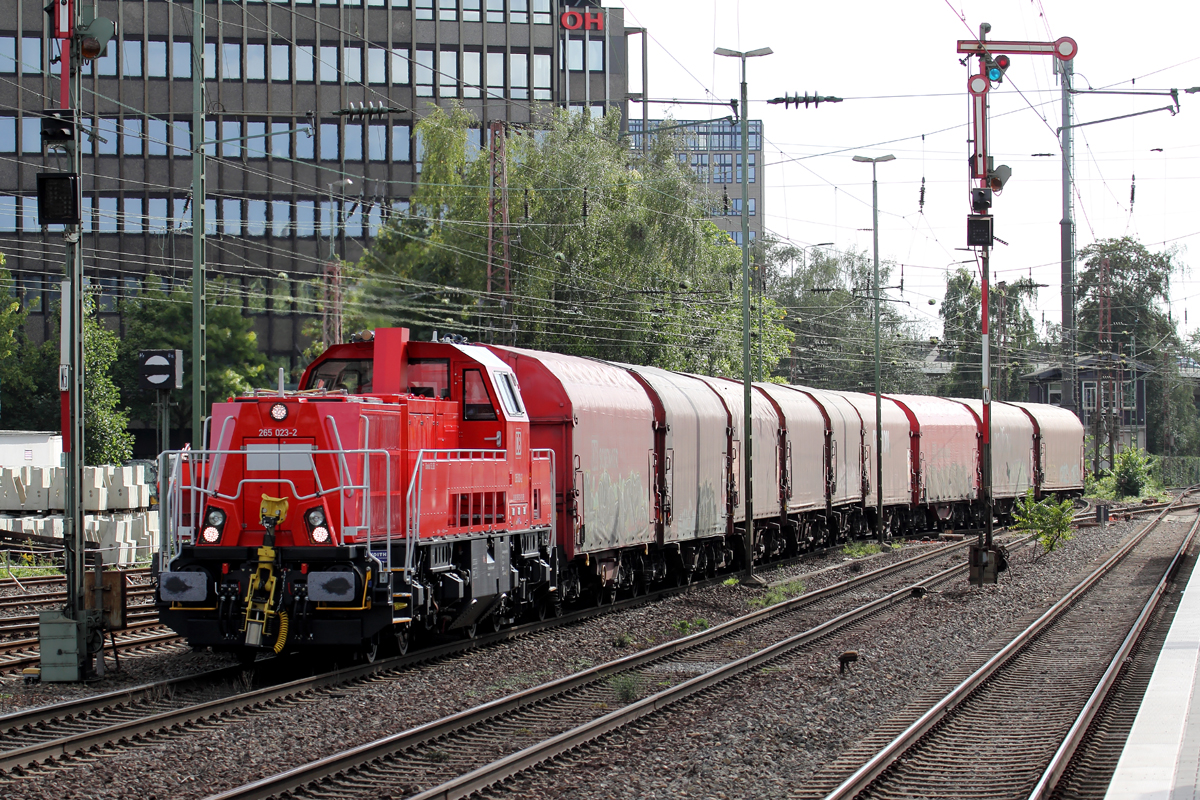 265 023-3 in D�sseldorf-Rath 16.9.2013