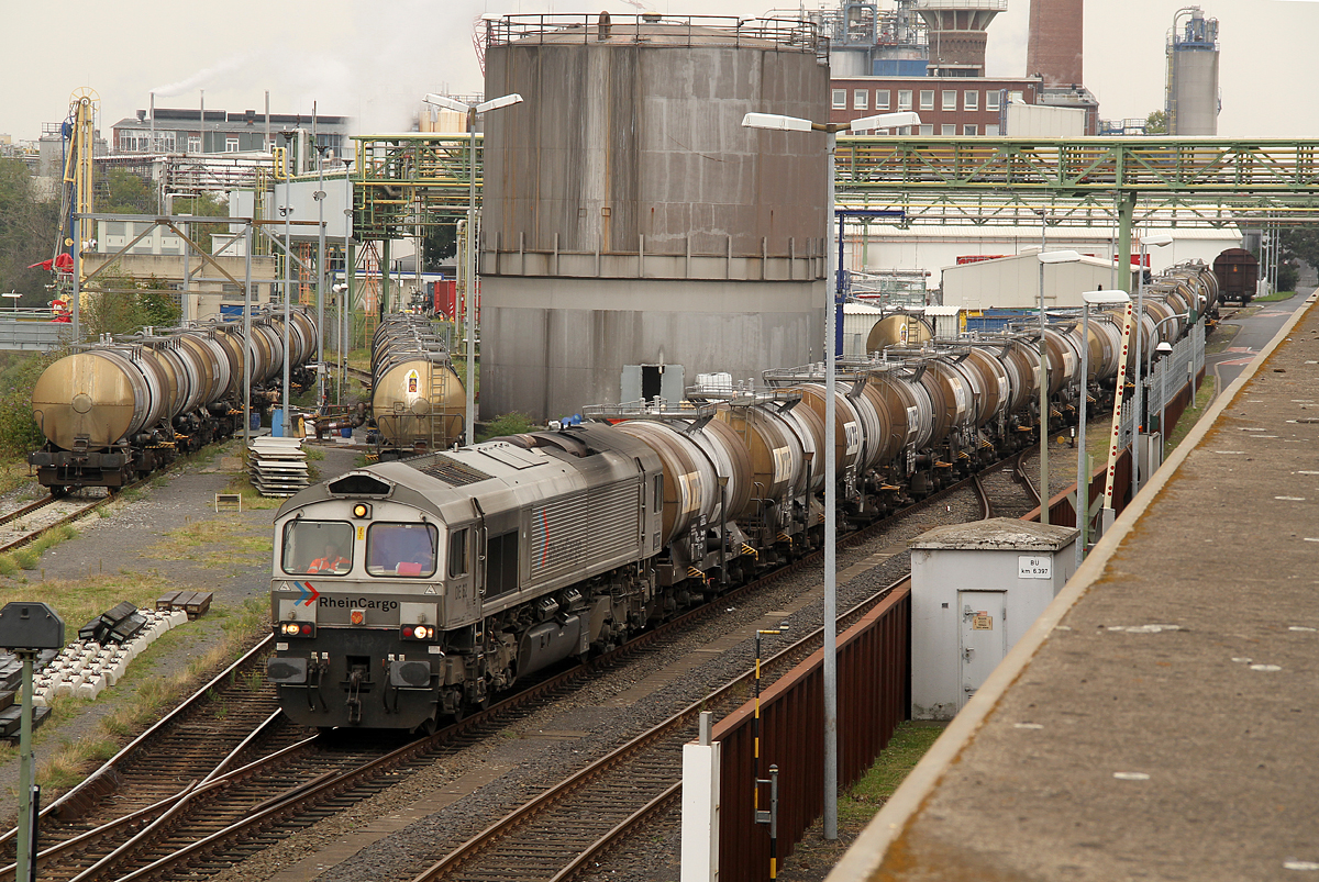 266 062 / DE62 RHC im Godorfer Hafen am 24.09.2022