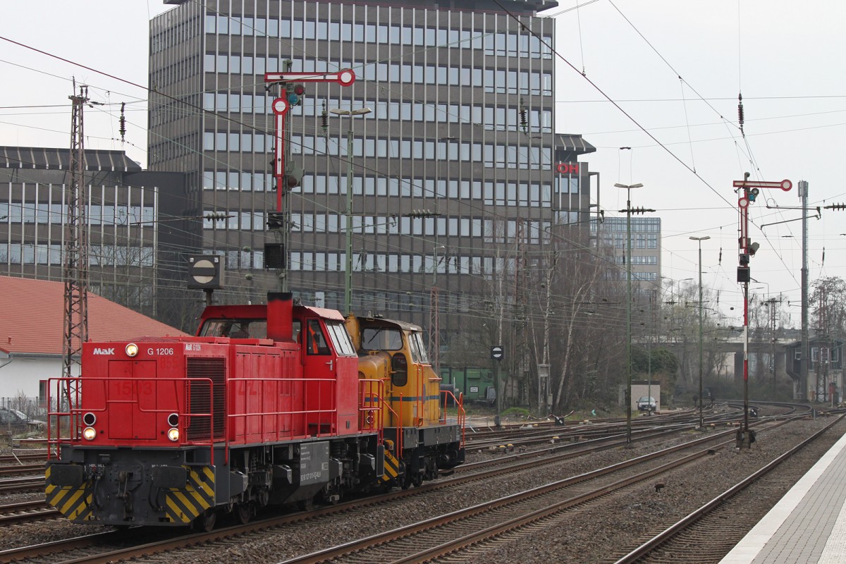 271 011 zog am 7.3.14 3607 103 durch Düsseldorf-Rath.