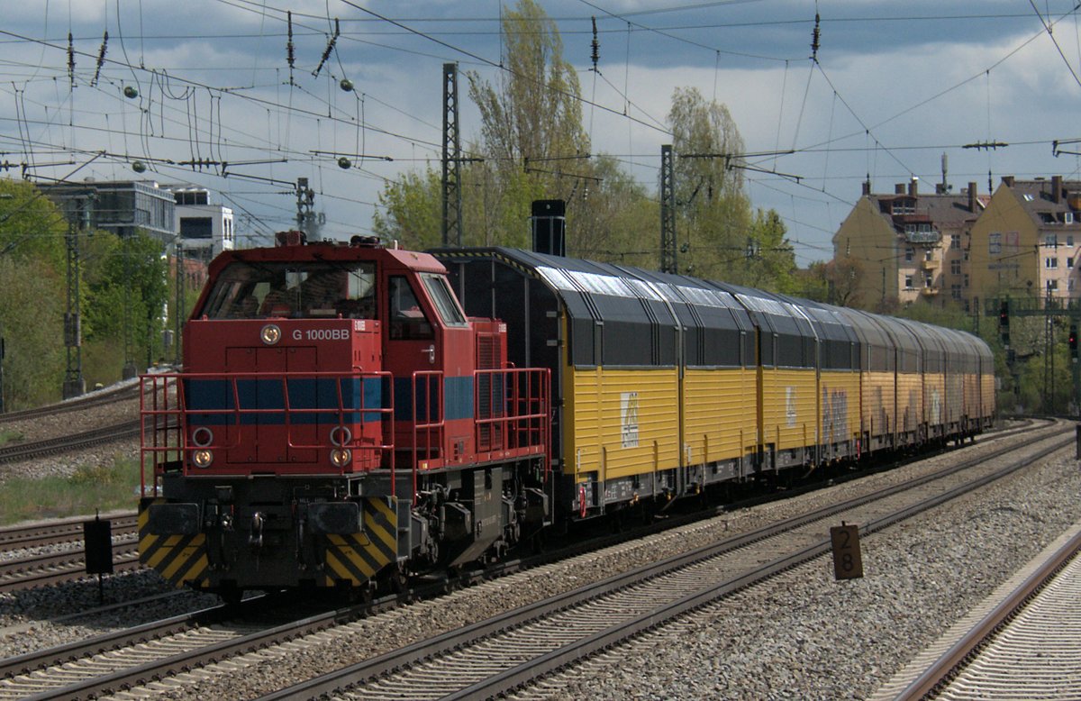 271 021 am 28.04.16 am Münchner Heimeranplatz