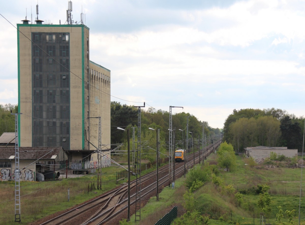 27.4.2014 Biesenthal. Einfahrt der ODEG aus Berlin