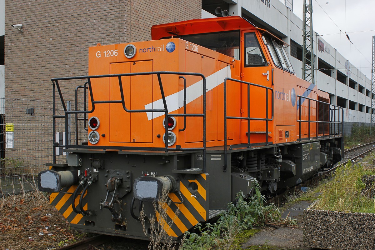 275 020 MaK G1206 northrail stand am 16.01.2016 in Krefeld Hbf abgestellt.