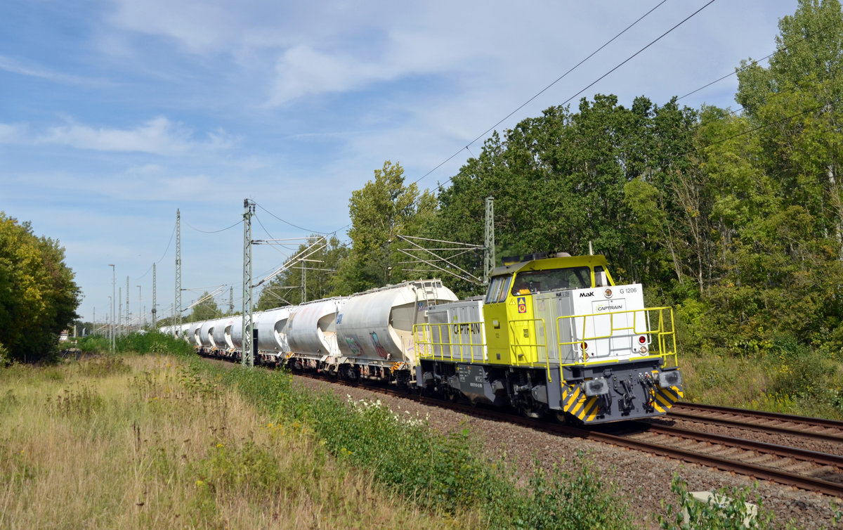 275 120 der RBB schleppte am 15.09.19 einen Silozug durch Muldenstein nach Bitterfeld. Die Wagen wurden bei der Imerys Fused Minerals Zschornewitz GmbH abgeholt und zum Standort der RBB nach Bitterfeld gebracht.