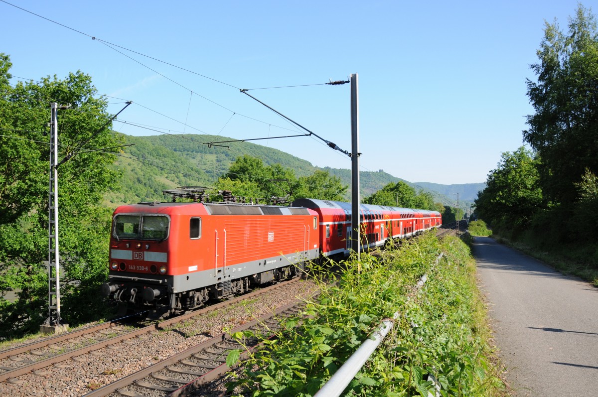 28.05.13 BR 143 Regio DB bei Neef/Mosel