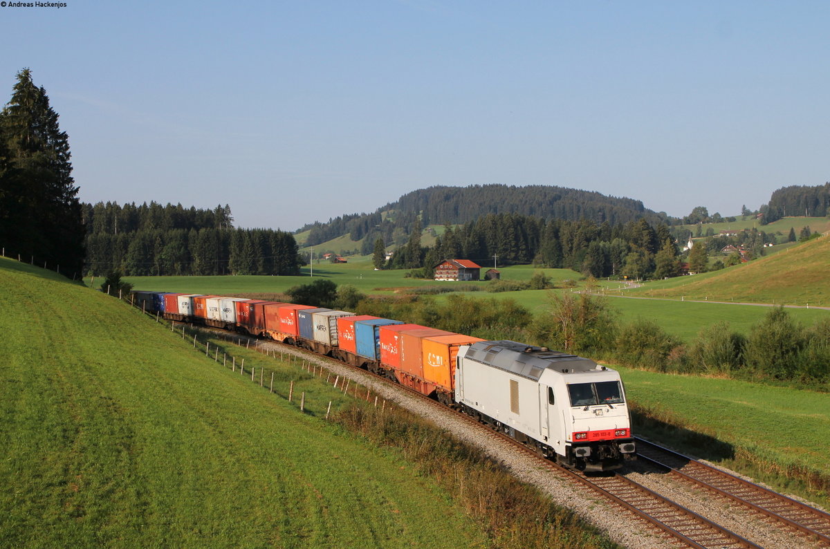 285 103-8 mit dem DGS 43185 (Augsburg Rbf-Wolfurt) bei Oberstaufen 21.8.18