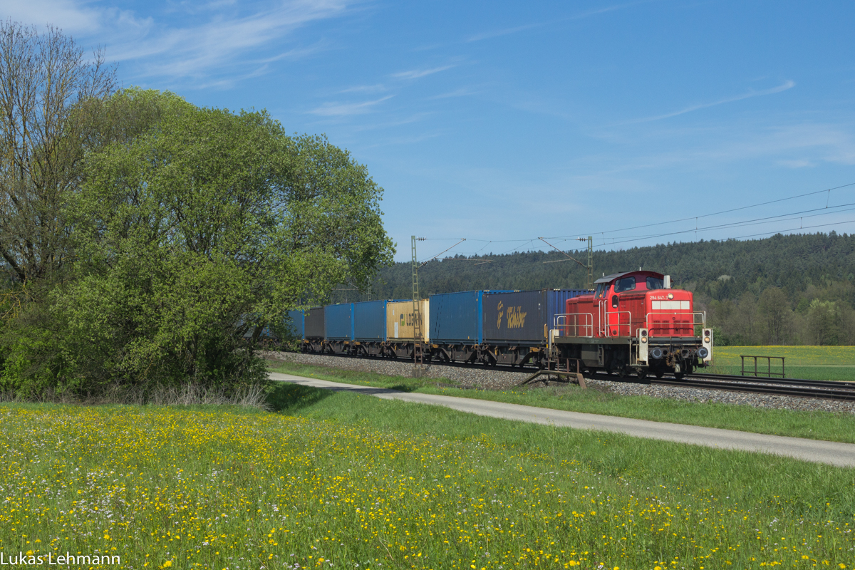 294 647-3 als 50069 nach Neumark, durchfährt Pölling, 6.5.17
