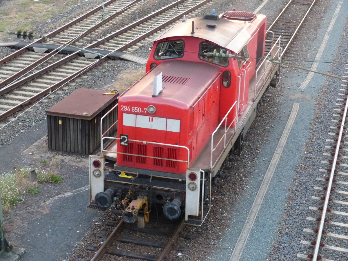 294 650-7 wartet am 23.08.2013 im Bahnhof Bamberg auf neue Aufgaben