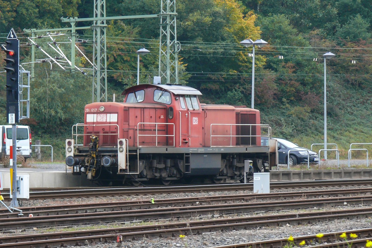 294 657-2 parkte am 10/10/2015 wie üblich in Stolberg.