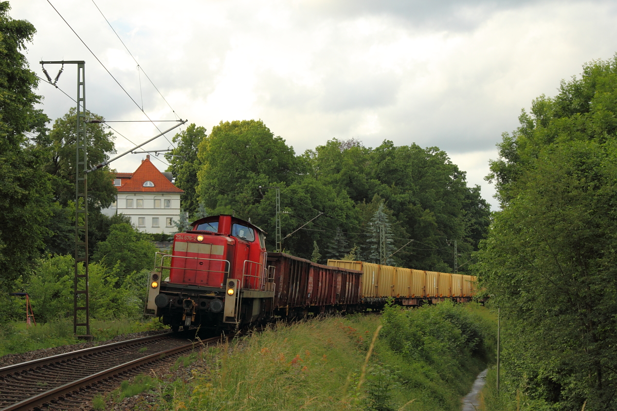 294 676-2 DB Cargo in Schney am 17.06.2016.