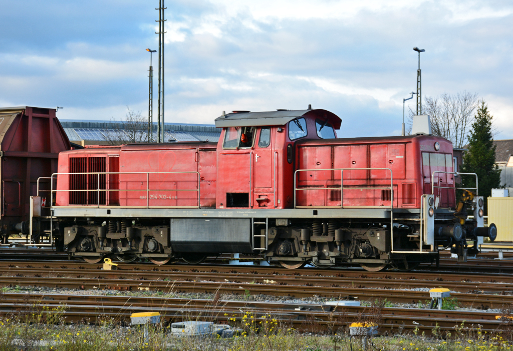 294 703-4 im Bf Euskirchen - 12.11.2015