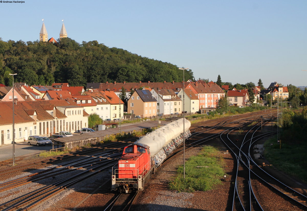 294 720-8 mit dem ER 53933 (Maxhütte-Haidhof-Schwandorf) in Schwandorf 4.9.19
