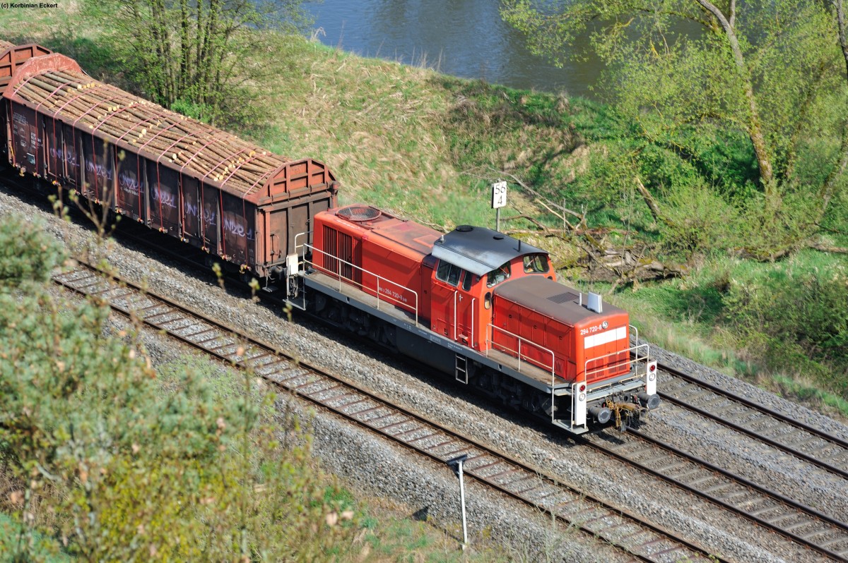 294 720-8 mit dem Müllzug von Kulmbach nach Schwandorf bei Nabburg, 14.04.2014