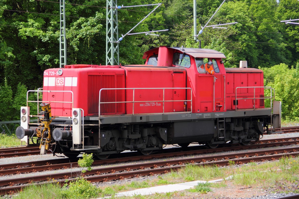 294 729-9 DB Schenker in Hochstadt/ Marktzeuln am 14.05.2014.