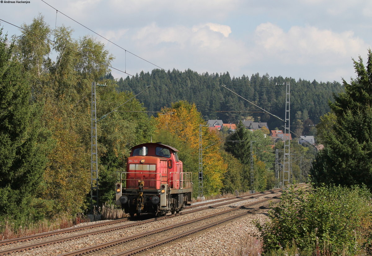 294 746-3 als T 77277 (Villingen(Schwarzw)-Offenburg Gbf) bei St.Georgen 25.9.17
